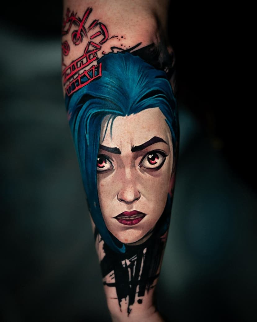 Jinx aus Arcane — Realismus Tattoo Idee von Nikita bei Electric07