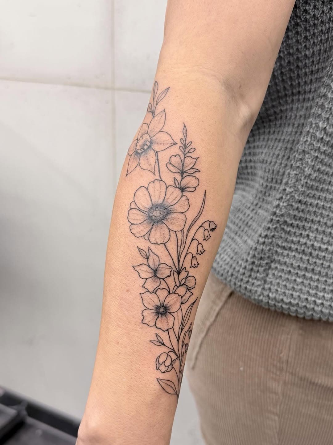 Electric07 Tattoo — Stephie Arbeit 7