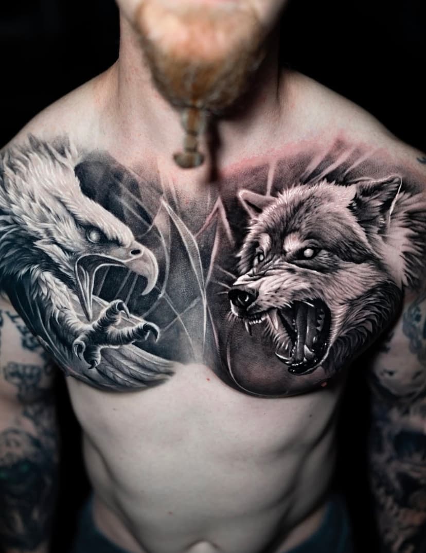 Adler und Wolf Chestpiece — Tattoo Idee für Männer von Vali bei Electric07