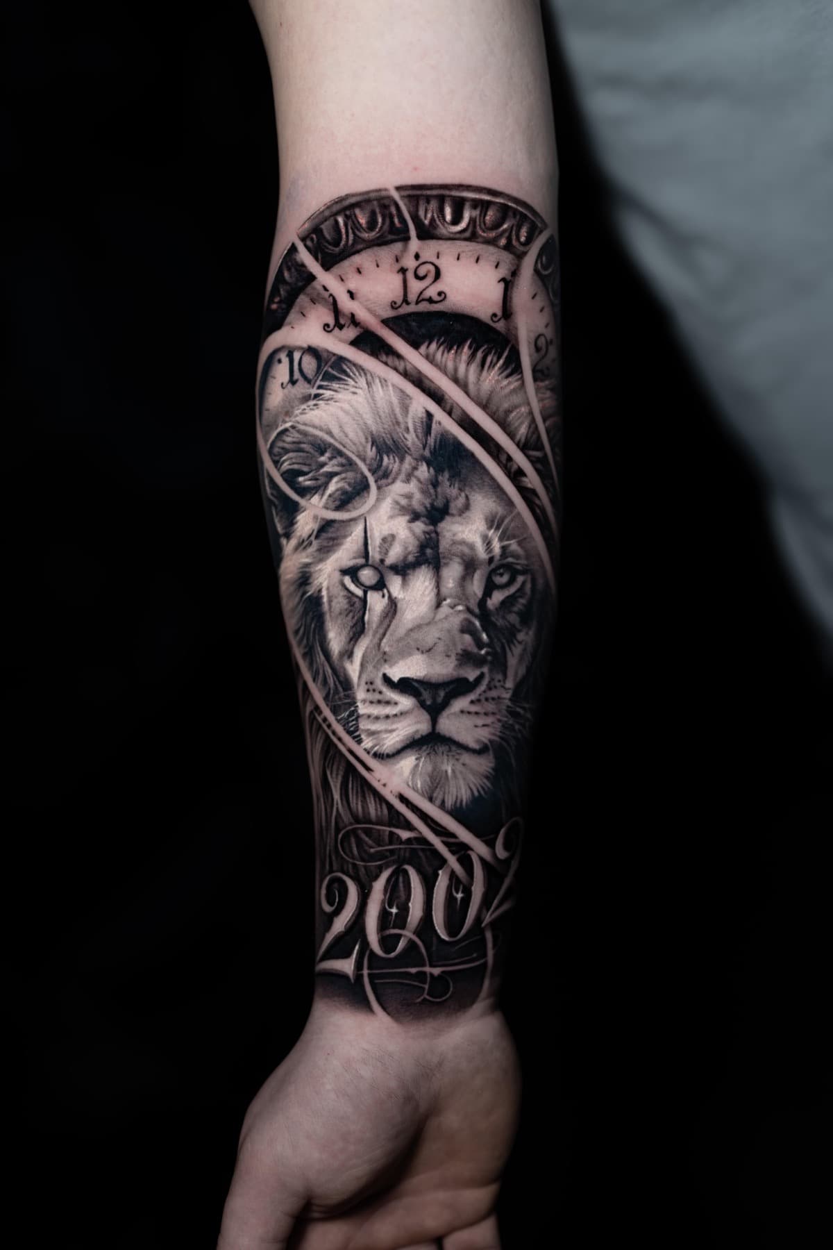 Electric07 Tattoo — Valentin Bortos Arbeit 16